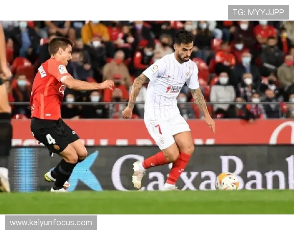 五大联赛表现分析与球队竞争力评估深入剖析